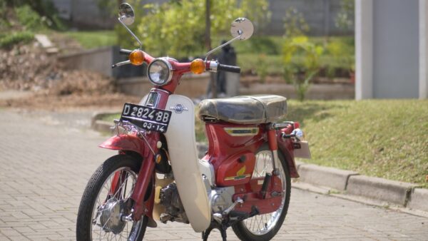 Honda C70 Motor Klasik Paling Laris Di Zamannnya