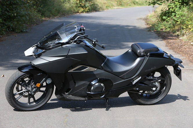 Honda NM4