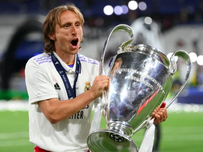 Luka Modric Di Kabarkan Siap Melepas Madrid