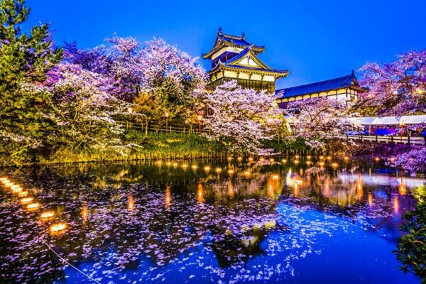 Negeri Sakura Memiliki Banyak Wisata Walaupun Di Malam Hari
