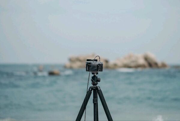 Tripod Kece Untuk Kebutuhan Kontenmu