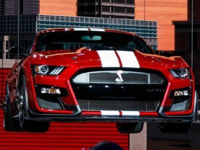 Mobil Mustang Begitu Mewah Dan Elegan