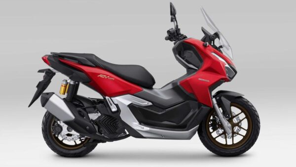 Motor Honda ADV Pilihan Terbaik Untuk Kamu Yang Suka Touring