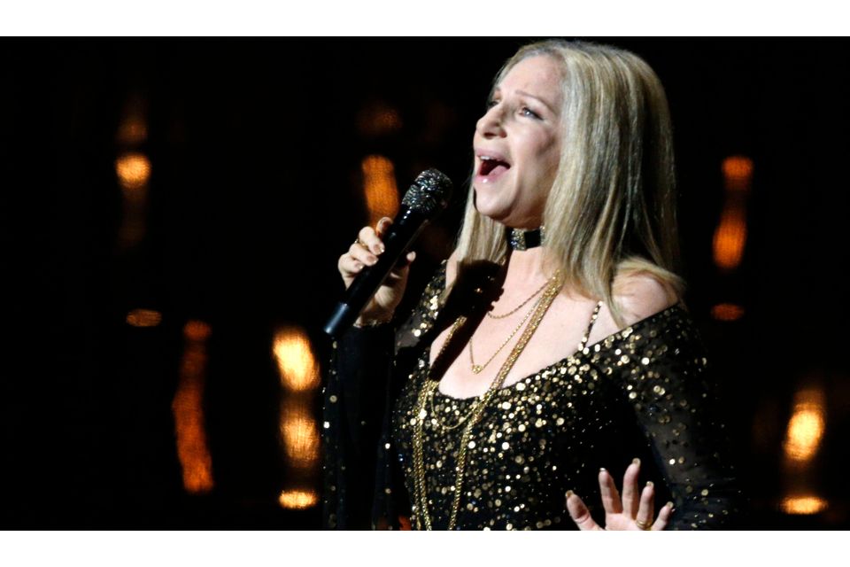 Penyanyi Barbra Streisand