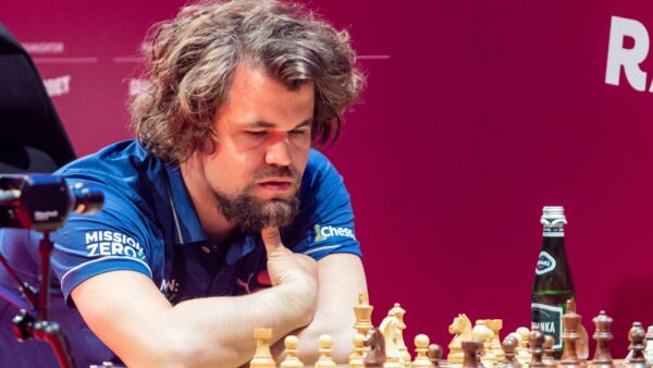 Magnus Carlsen Grandmaster Catur Terbesar Sepanjang Masa