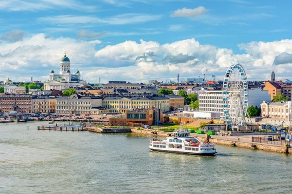 Kota Helsinki Sebagai Pusat Politik, Ekonomi Dan Budaya Negara