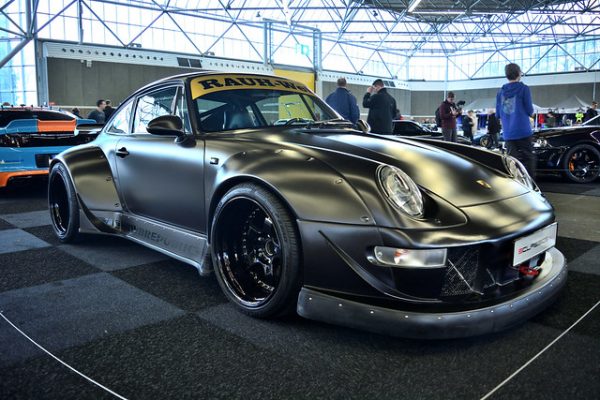 Rauh Welt Begriff Seni Dan Inovasi Dalam Dunia Modifikasi Mobil