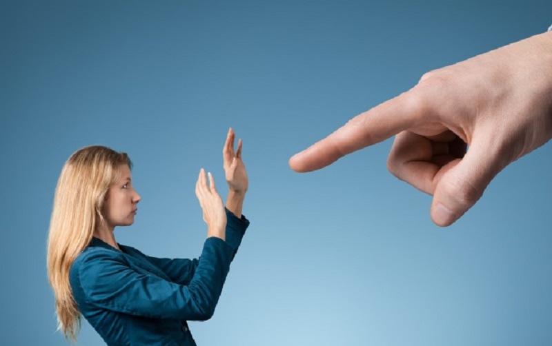 Membangun Ketahanan Mental Perempuan di Era Digital Saat Ini