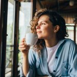 Minum Kopi 2–3 Cangkir Sehari Bisa Bantu Kurangi Stres