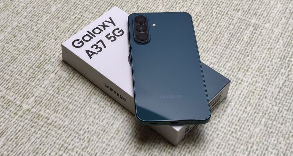 Samsung Galaxy A37 5G, Boks Tipis Tanpa Charger