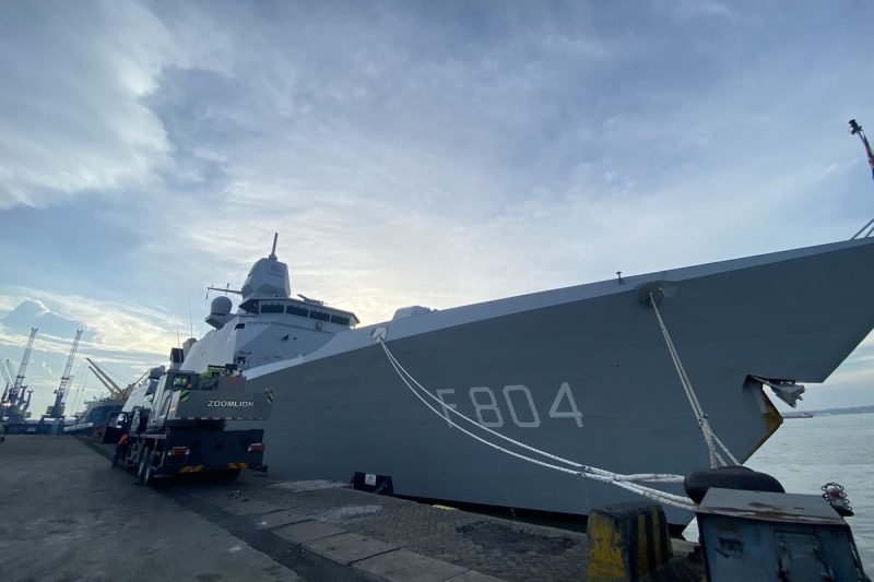 Kapal Perang Belanda