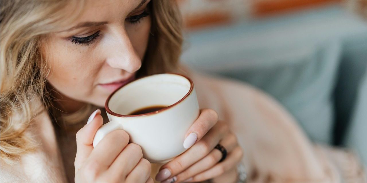 Rutin Minum Kopi, Menyehatkan atau Membebani Liver?
