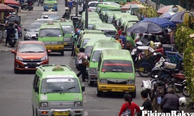 Pemkot Bogor Ancam Kandangkan Angkot Tua yang Nekat Beroperasi