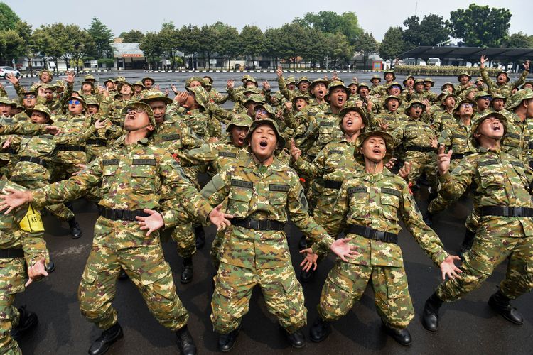 Hipermiliterisasi