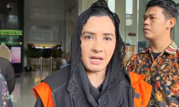 Kasus Korupsi Bupati Pekalongan Fadia Arafiq, 5 Tahun Penjara