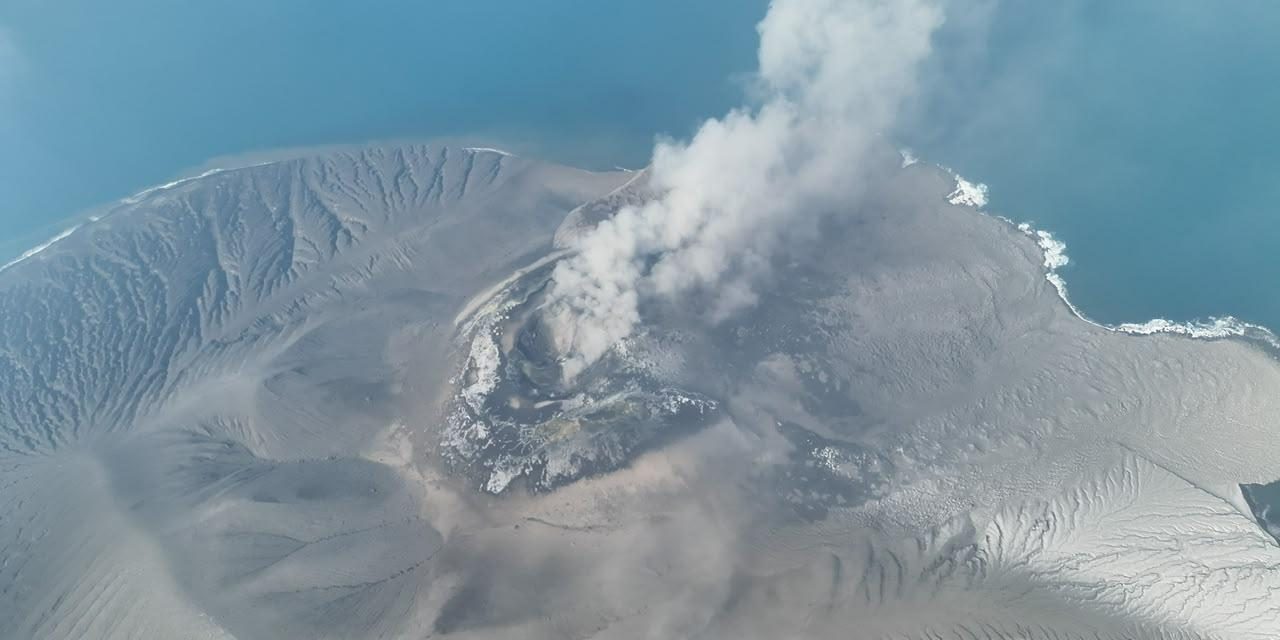 Viral Abu Anak Krakatau Di Sebut Sampai Jawa Tengah